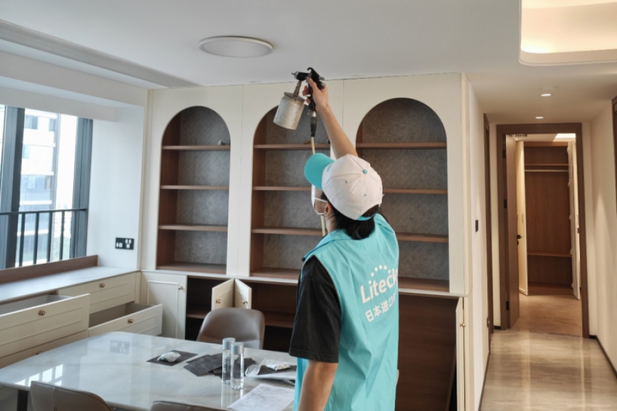 <strong>上海市虹口区嘉兴路街道浦江名邸130²</strong>